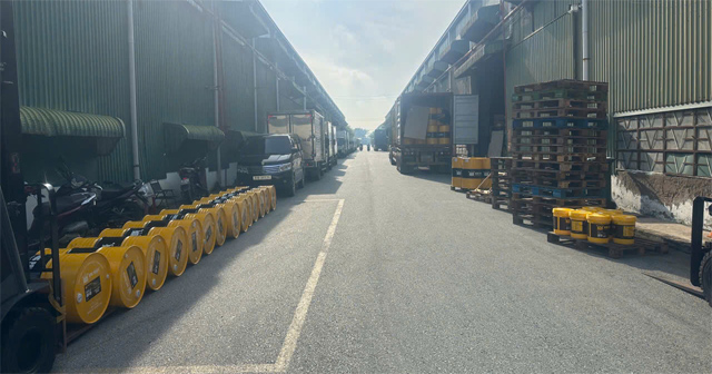 Nhập sỉ dầu nhớt giá tốt | Báo giá & Phân phối chính hãng 2025