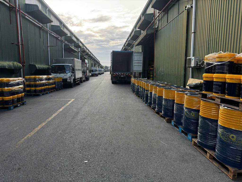 Gia công dầu nhớt tại TP.HCM